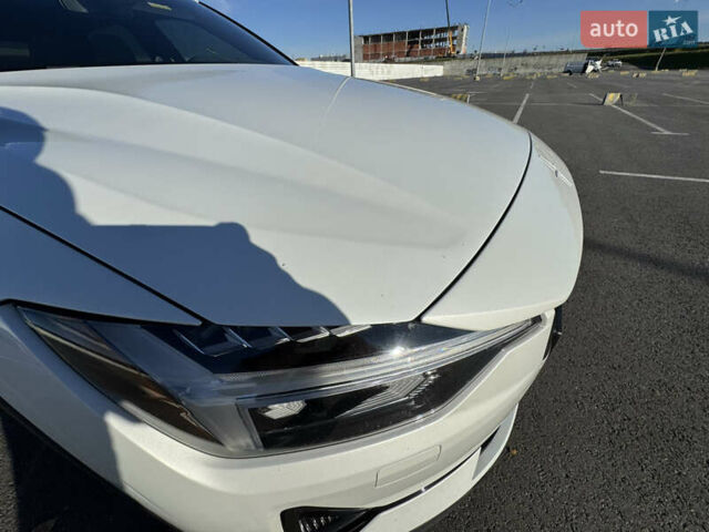 Белый Polestar 2, объемом двигателя 0 л и пробегом 152 тыс. км за 19300 $, фото 5 на Automoto.ua