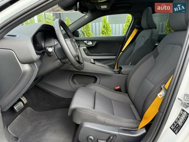 Білий Polestar 2, об'ємом двигуна 0 л та пробігом 16 тис. км за 26300 $, фото 9 на Automoto.ua