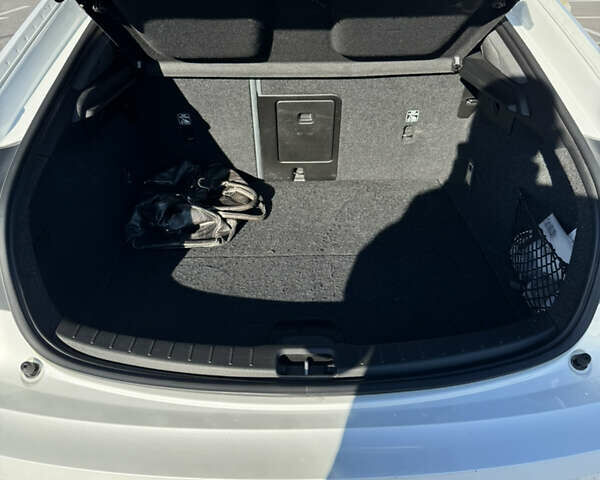 Белый Polestar 2, объемом двигателя 0 л и пробегом 152 тыс. км за 19300 $, фото 18 на Automoto.ua