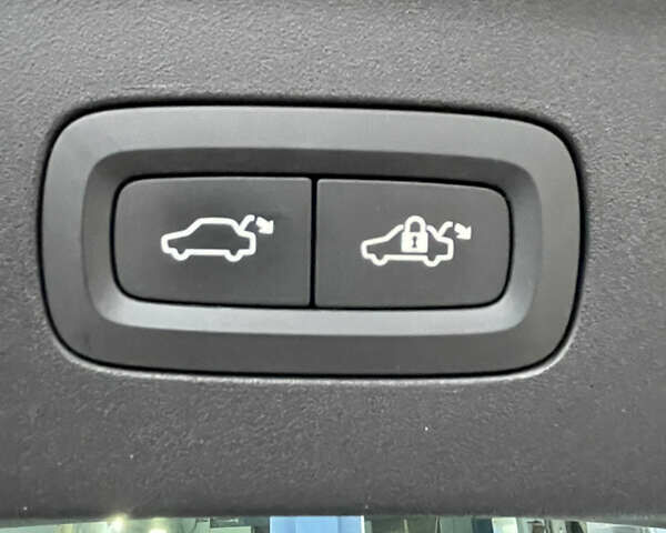 Білий Polestar 2, об'ємом двигуна 0 л та пробігом 55 тис. км за 24500 $, фото 18 на Automoto.ua