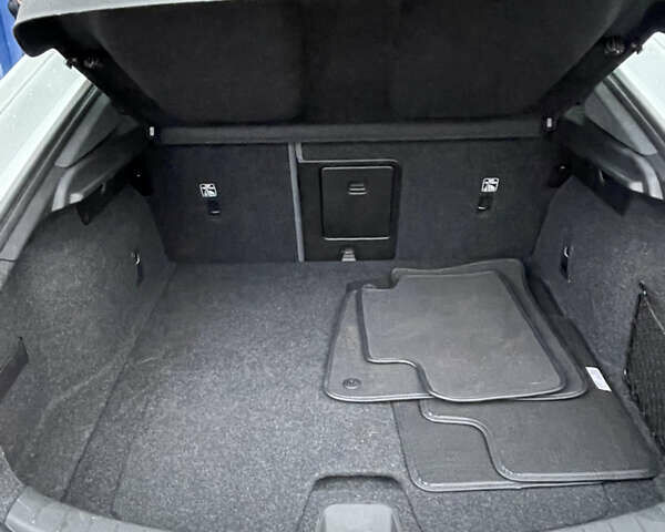 Білий Polestar 2, об'ємом двигуна 0 л та пробігом 55 тис. км за 24500 $, фото 17 на Automoto.ua