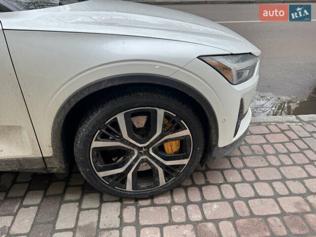 Белый Polestar 2, объемом двигателя 0 л и пробегом 131 тыс. км за 23500 $, фото 1 на Automoto.ua