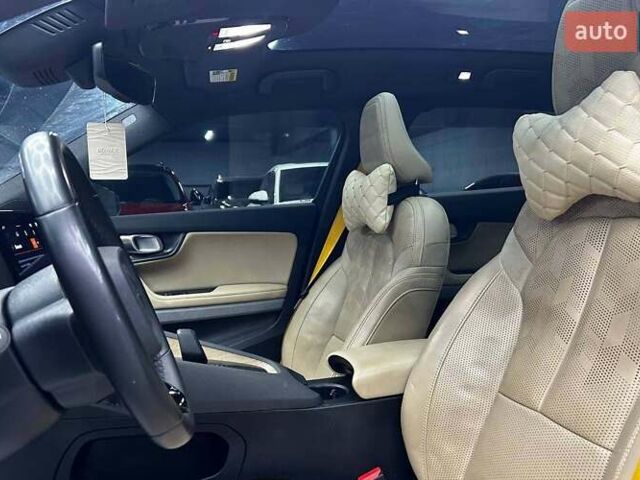 Белый Polestar 2, объемом двигателя 0 л и пробегом 70 тыс. км за 23500 $, фото 9 на Automoto.ua