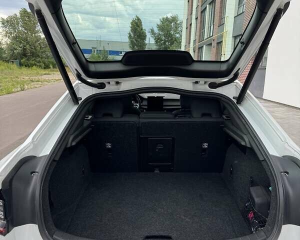 Белый Polestar 2, объемом двигателя 0 л и пробегом 57 тыс. км за 22500 $, фото 10 на Automoto.ua