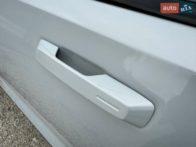 Білий Polestar 2, об'ємом двигуна 0 л та пробігом 63 тис. км за 22999 $, фото 12 на Automoto.ua