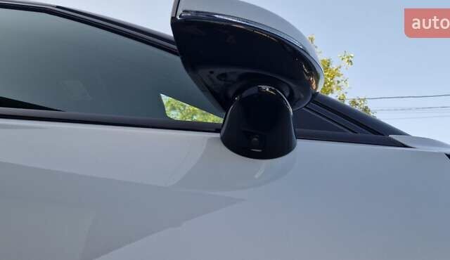 Белый Polestar 2, объемом двигателя 0 л и пробегом 94 тыс. км за 19000 $, фото 5 на Automoto.ua