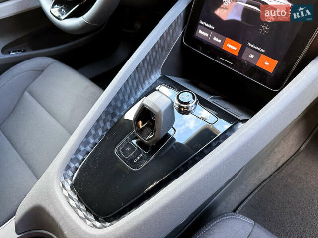 Білий Polestar 2, об'ємом двигуна 0 л та пробігом 42 тис. км за 21555 $, фото 46 на Automoto.ua