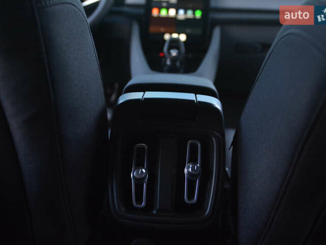 Білий Polestar 2, об'ємом двигуна 0 л та пробігом 41 тис. км за 22499 $, фото 18 на Automoto.ua