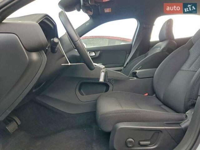 Білий Polestar 2, об'ємом двигуна 0 л та пробігом 44 тис. км за 7400 $, фото 6 на Automoto.ua