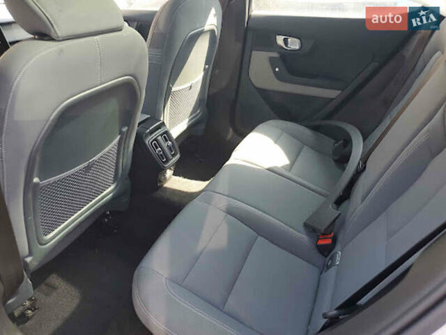 Білий Polestar 2, об'ємом двигуна 0 л та пробігом 120 тис. км за 16500 $, фото 27 на Automoto.ua