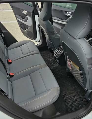 Белый Polestar 2, объемом двигателя 0 л и пробегом 94 тыс. км за 20000 $, фото 6 на Automoto.ua