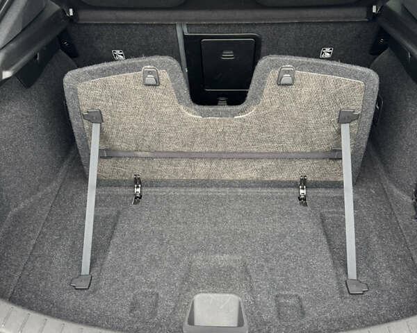 Белый Polestar 2, объемом двигателя 0 л и пробегом 103 тыс. км за 24000 $, фото 9 на Automoto.ua