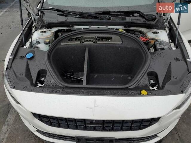 Білий Polestar 2, об'ємом двигуна 0 л та пробігом 44 тис. км за 7400 $, фото 10 на Automoto.ua
