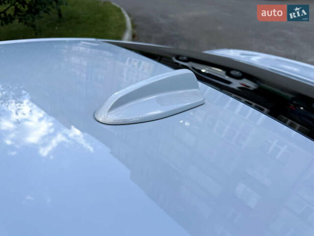 Білий Polestar 2, об'ємом двигуна 0 л та пробігом 42 тис. км за 21555 $, фото 74 на Automoto.ua