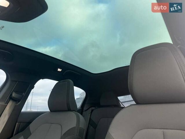 Белый Polestar 2, объемом двигателя 0 л и пробегом 78 тыс. км за 22490 $, фото 15 на Automoto.ua