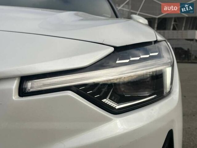 Белый Polestar 2, объемом двигателя 0 л и пробегом 78 тыс. км за 22490 $, фото 6 на Automoto.ua