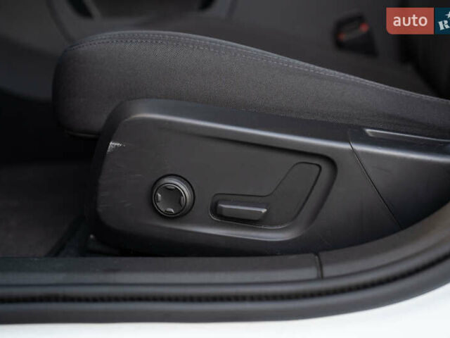 Білий Polestar 2, об'ємом двигуна 0 л та пробігом 31 тис. км за 25300 $, фото 20 на Automoto.ua