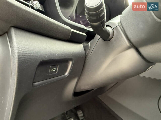 Білий Polestar 2, об'ємом двигуна 0 л та пробігом 63 тис. км за 22999 $, фото 19 на Automoto.ua