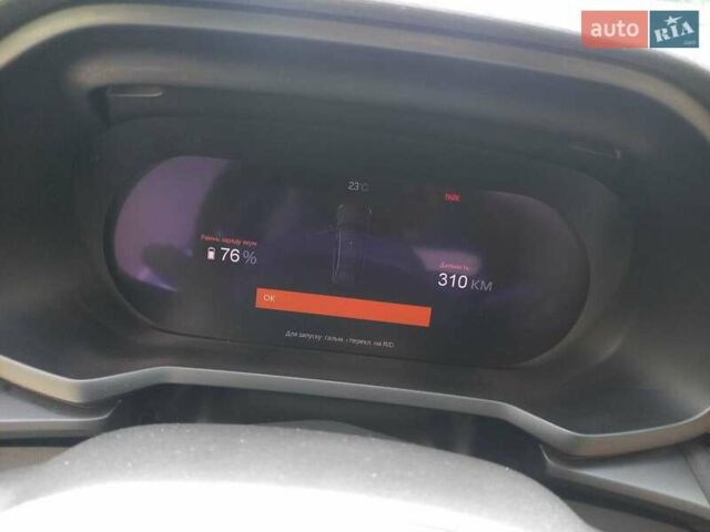 Белый Polestar 2, объемом двигателя 0 л и пробегом 183 тыс. км за 17300 $, фото 36 на Automoto.ua