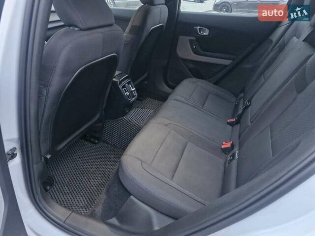 Білий Polestar 2, об'ємом двигуна 0 л та пробігом 90 тис. км за 19000 $, фото 18 на Automoto.ua