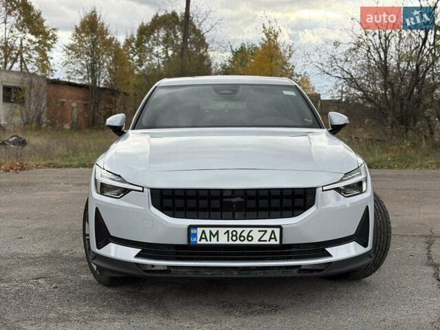 Белый Polestar 2, объемом двигателя 0 л и пробегом 51 тыс. км за 18800 $, фото 7 на Automoto.ua
