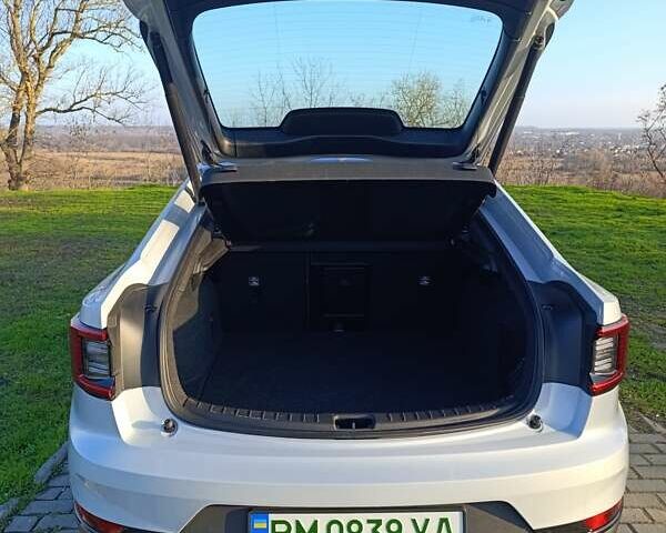 Білий Polestar 2, об'ємом двигуна 0 л та пробігом 53 тис. км за 22500 $, фото 30 на Automoto.ua