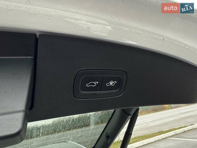 Белый Polestar 2, объемом двигателя 0 л и пробегом 40 тыс. км за 21850 $, фото 20 на Automoto.ua