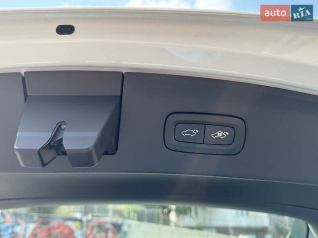 Білий Polestar 2, об'ємом двигуна 0 л та пробігом 8 тис. км за 24800 $, фото 20 на Automoto.ua