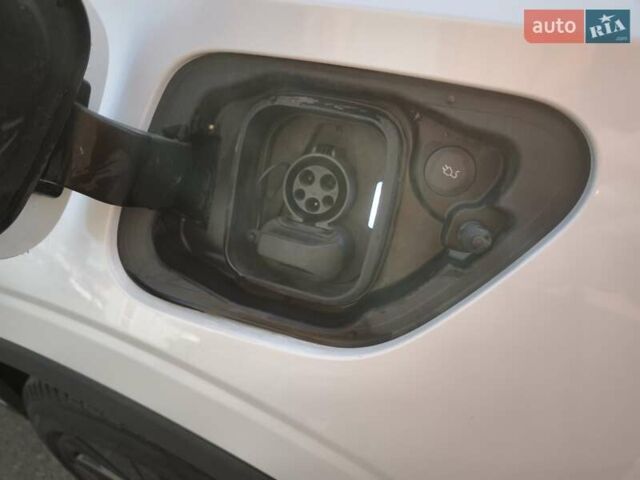 Білий Polestar 2, об'ємом двигуна 0 л та пробігом 92 тис. км за 22999 $, фото 12 на Automoto.ua