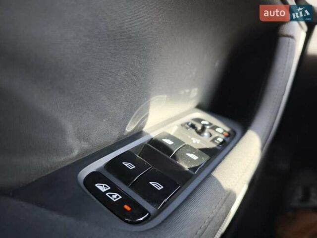 Білий Polestar 2, об'ємом двигуна 0 л та пробігом 92 тис. км за 22999 $, фото 54 на Automoto.ua