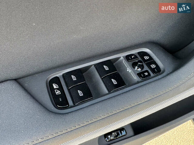 Білий Polestar 2, об'ємом двигуна 0 л та пробігом 8 тис. км за 24800 $, фото 34 на Automoto.ua