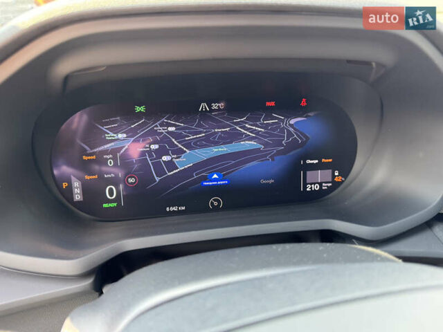 Білий Polestar 2, об'ємом двигуна 0 л та пробігом 8 тис. км за 24800 $, фото 47 на Automoto.ua