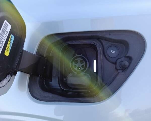 Білий Polestar 2, об'ємом двигуна 0 л та пробігом 53 тис. км за 22500 $, фото 11 на Automoto.ua