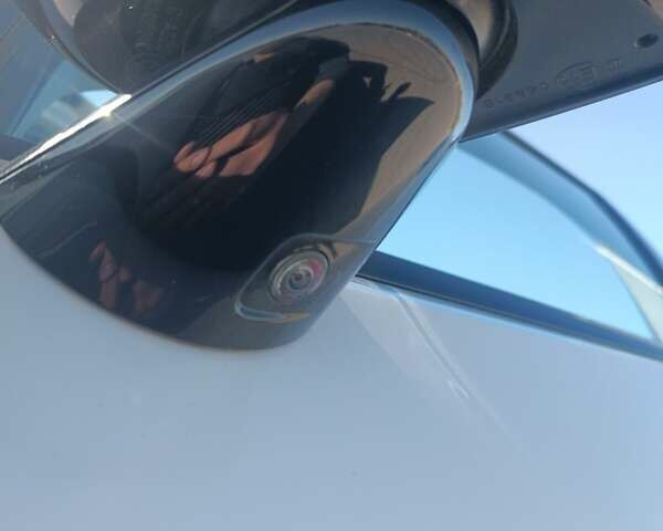 Білий Polestar 2, об'ємом двигуна 0 л та пробігом 77 тис. км за 19300 $, фото 9 на Automoto.ua