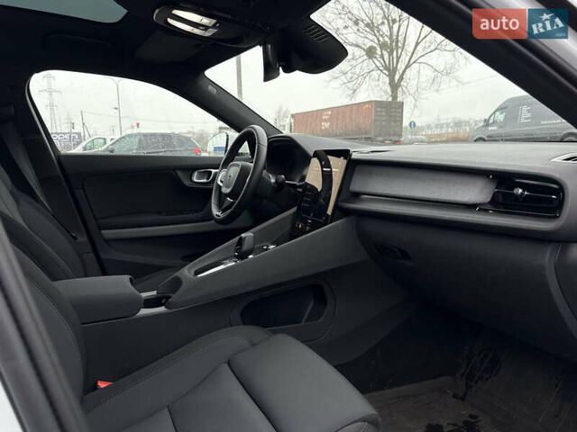 Белый Polestar 2, объемом двигателя 0 л и пробегом 40 тыс. км за 21850 $, фото 8 на Automoto.ua