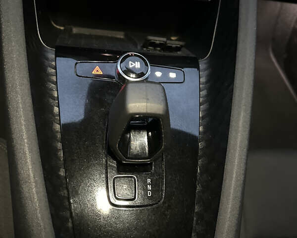 Білий Polestar 2, об'ємом двигуна 0 л та пробігом 65 тис. км за 18700 $, фото 29 на Automoto.ua