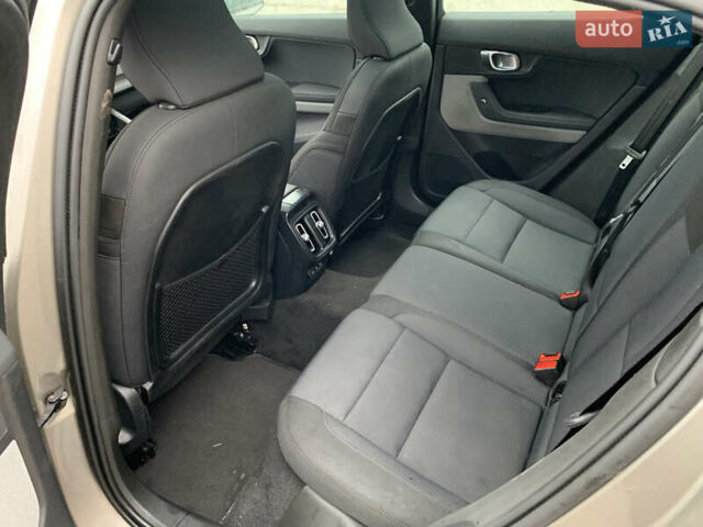 Бежевий Polestar 2, об'ємом двигуна 0 л та пробігом 246 тис. км за 18300 $, фото 12 на Automoto.ua