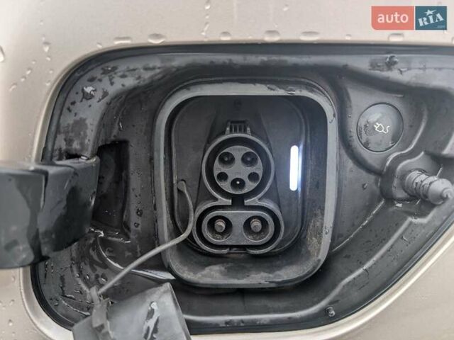 Бежевий Polestar 2, об'ємом двигуна 0 л та пробігом 92 тис. км за 20950 $, фото 56 на Automoto.ua