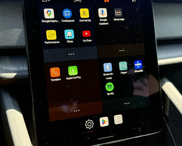 Черный Polestar 2, объемом двигателя 0 л и пробегом 30 тыс. км за 25500 $, фото 28 на Automoto.ua