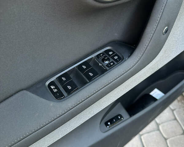 Черный Polestar 2, объемом двигателя 0 л и пробегом 7 тыс. км за 24900 $, фото 15 на Automoto.ua