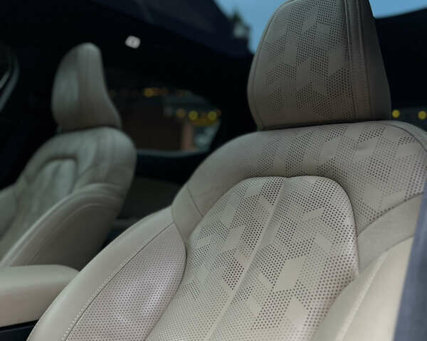 Черный Polestar 2, объемом двигателя 0 л и пробегом 35 тыс. км за 21700 $, фото 19 на Automoto.ua