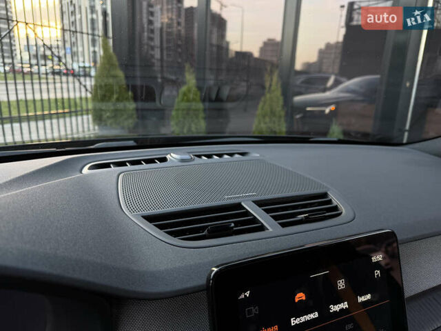 Черный Polestar 2, объемом двигателя 0 л и пробегом 72 тыс. км за 21500 $, фото 39 на Automoto.ua