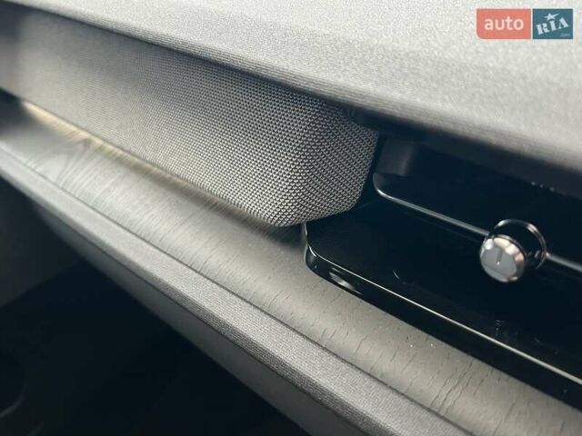 Чорний Polestar 2, об'ємом двигуна 0 л та пробігом 40 тис. км за 22950 $, фото 45 на Automoto.ua