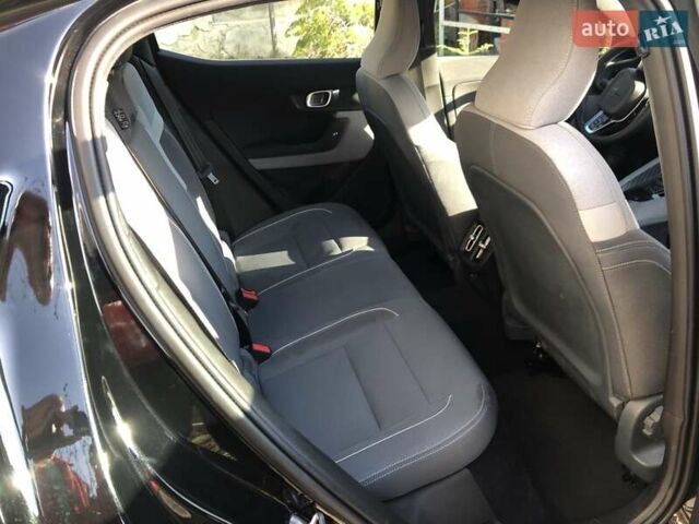 Чорний Polestar 2, об'ємом двигуна 0 л та пробігом 74 тис. км за 21200 $, фото 3 на Automoto.ua