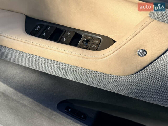 Чорний Polestar 2, об'ємом двигуна 0 л та пробігом 100 тис. км за 23600 $, фото 17 на Automoto.ua