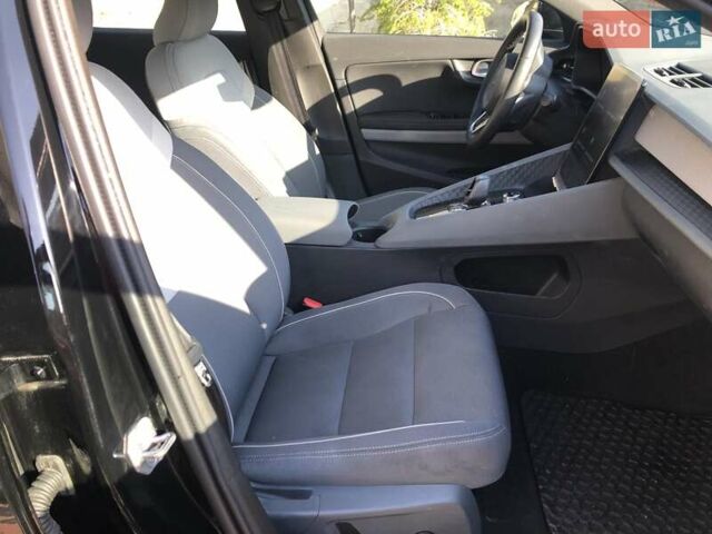 Чорний Polestar 2, об'ємом двигуна 0 л та пробігом 74 тис. км за 21200 $, фото 6 на Automoto.ua