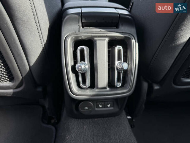 Чорний Polestar 2, об'ємом двигуна 0 л та пробігом 106 тис. км за 22500 $, фото 16 на Automoto.ua