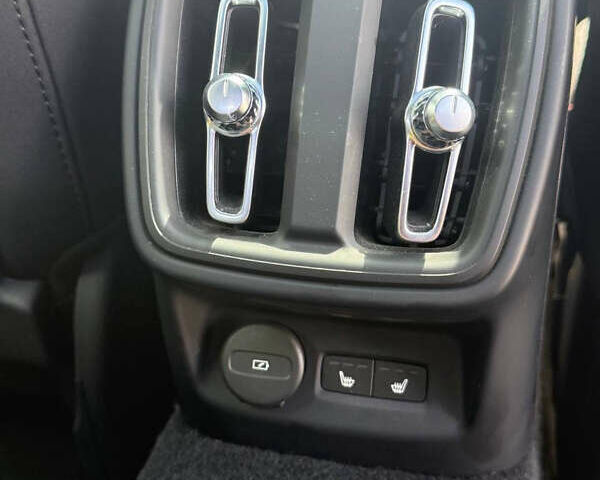 Чорний Polestar 2, об'ємом двигуна 0 л та пробігом 56 тис. км за 21700 $, фото 17 на Automoto.ua