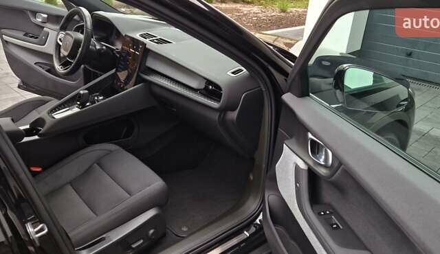 Черный Polestar 2, объемом двигателя 0 л и пробегом 101 тыс. км за 20400 $, фото 15 на Automoto.ua