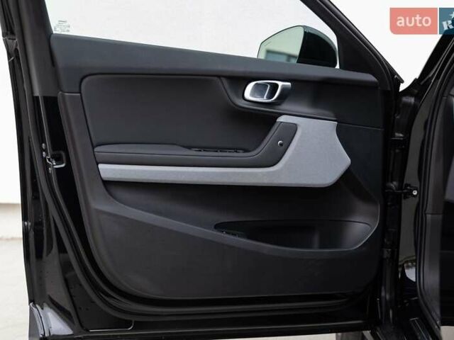 Черный Polestar 2, объемом двигателя 0 л и пробегом 42 тыс. км за 24500 $, фото 25 на Automoto.ua